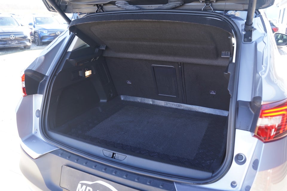 Opel Grandland X 1,6 Hybrid Ultimate aut. 5d