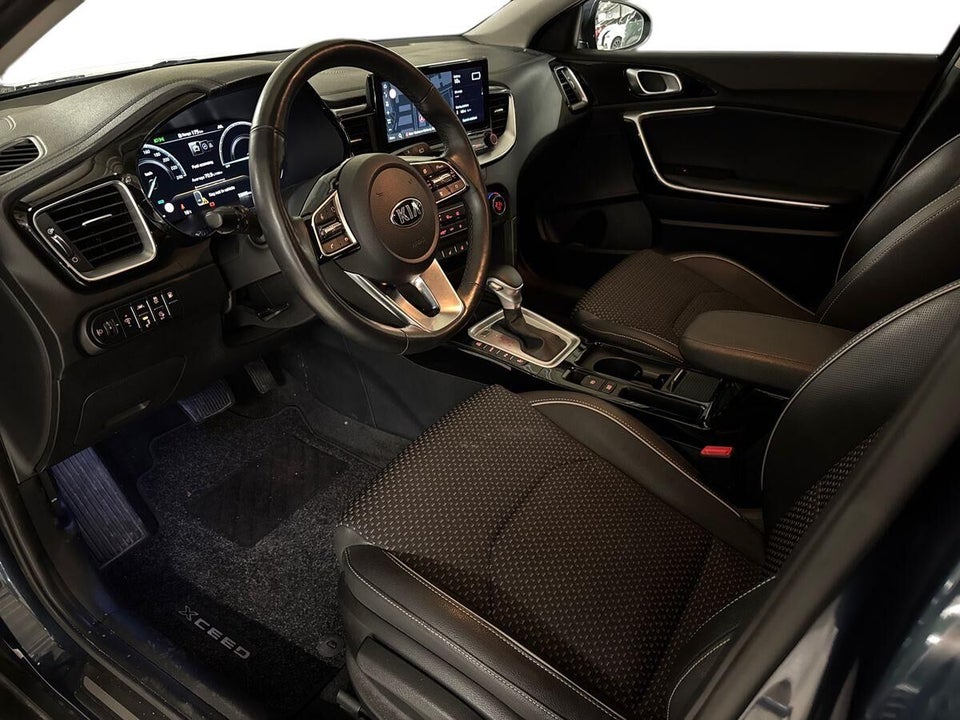 Kia XCeed 1,6 PHEV Upgrade Intro DCT 5d