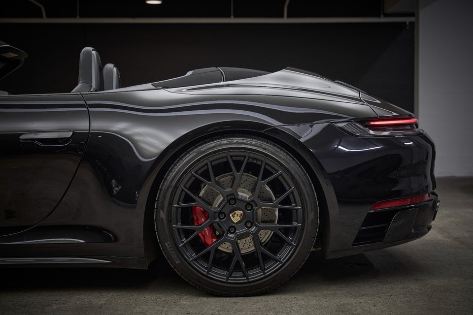 Porsche 911 Carrera 4S 3,0 Cabriolet PDK 2d