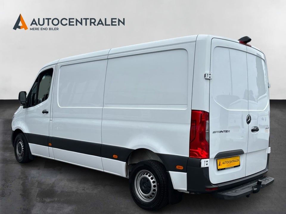 Mercedes Sprinter 215 2,0 CDi A1 Kassevogn aut. FWD