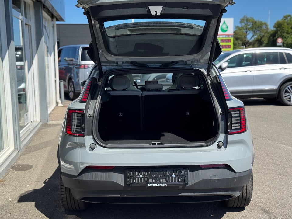 Volvo EX30 Extended Range Ultra 5d
