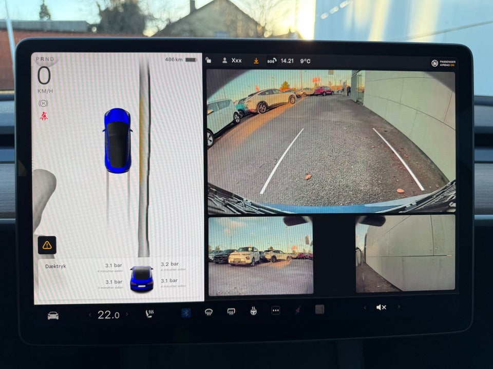 Tesla Model 3 Long Range RWD 4d