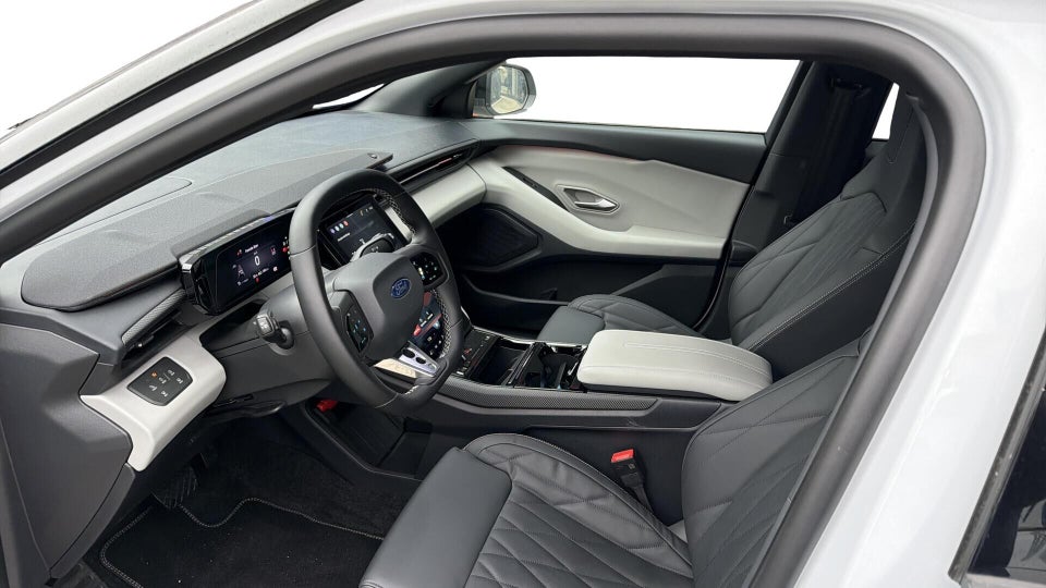 Ford Capri 82 Premium Extended Range 5d