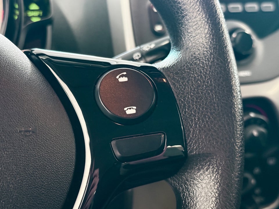 Peugeot 108 1,0 e-VTi 69 Active 5d