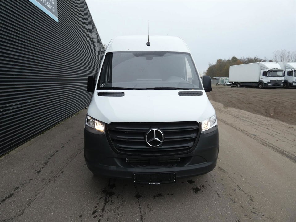 Mercedes Sprinter 317 2,0 CDi A3 Kassevogn aut. RWD