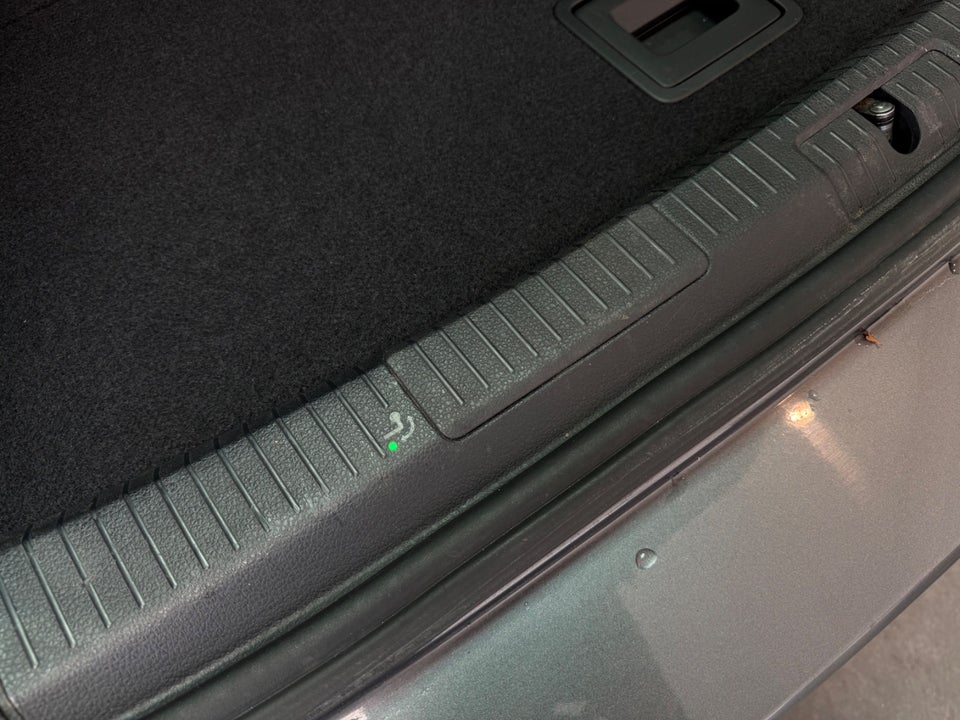 VW Golf VII 1,5 TSi 130 Comfortline Variant DSG 5d