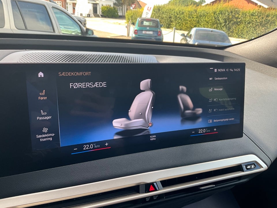 BMW iX xDrive40 Sport 5d