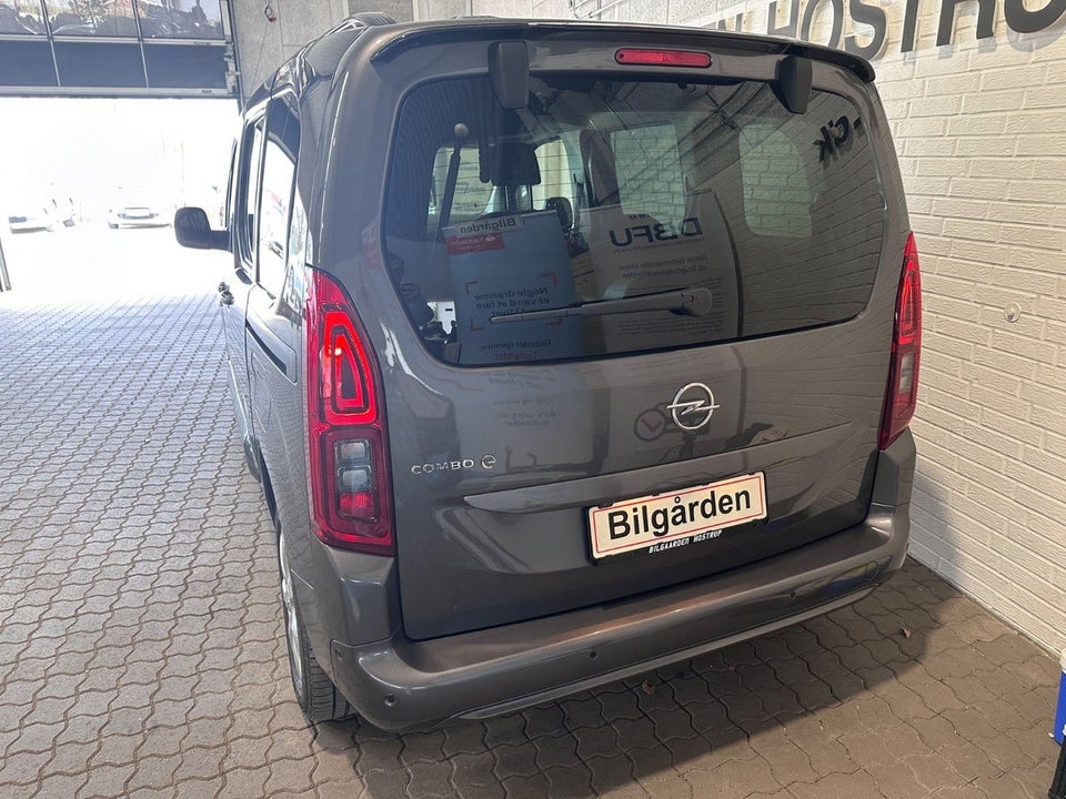 Opel Combo-e Life 50 Ultimate L1 7prs 5d
