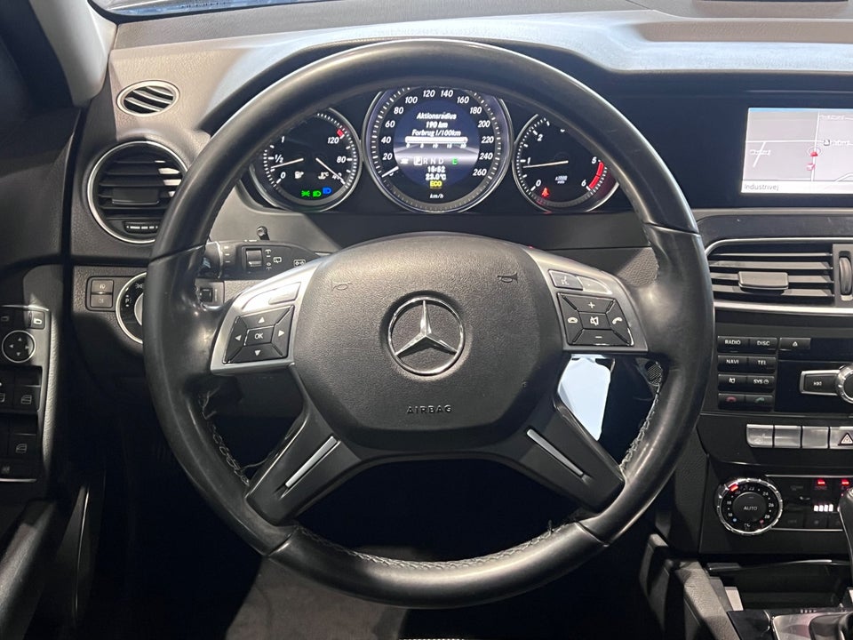 Mercedes C200 2,2 CDi AMG Line stc. aut. BE 5d