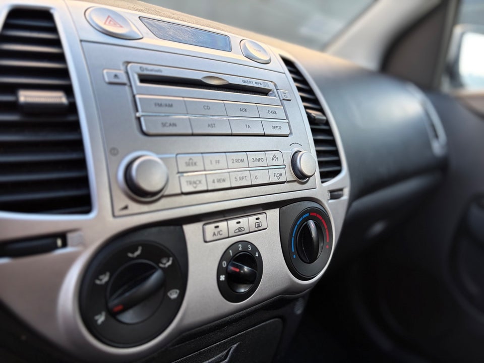 Hyundai i20 1,25 Classic 5d