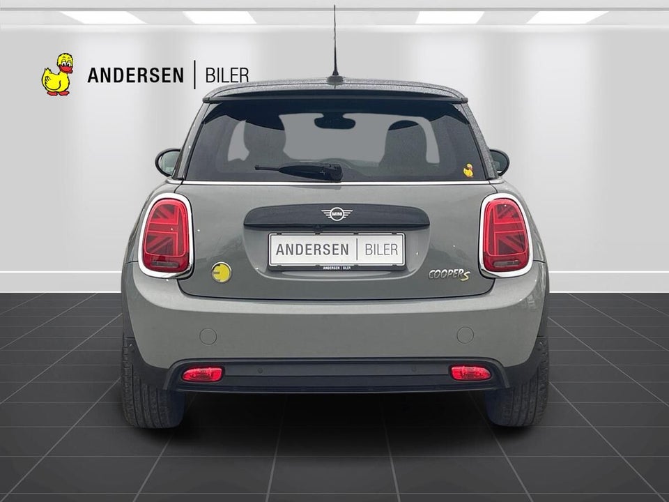 MINI Cooper SE Classic Trim 3d