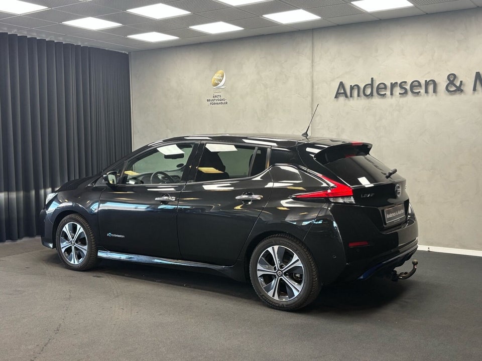 Nissan Leaf 40 Tekna 5d