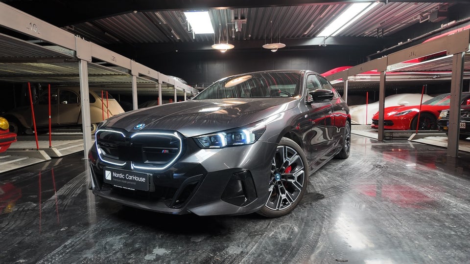 BMW i5 M60 M-Sport xDrive 4d