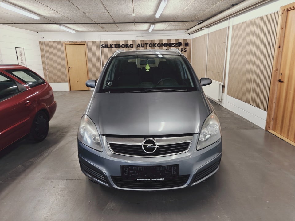 Opel Zafira 1,6 16V 105 Enjoy 7prs 5d