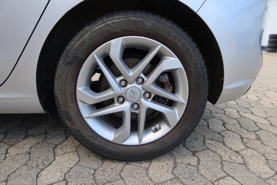 Hyundai i30 1,0 T-GDi Life 5d