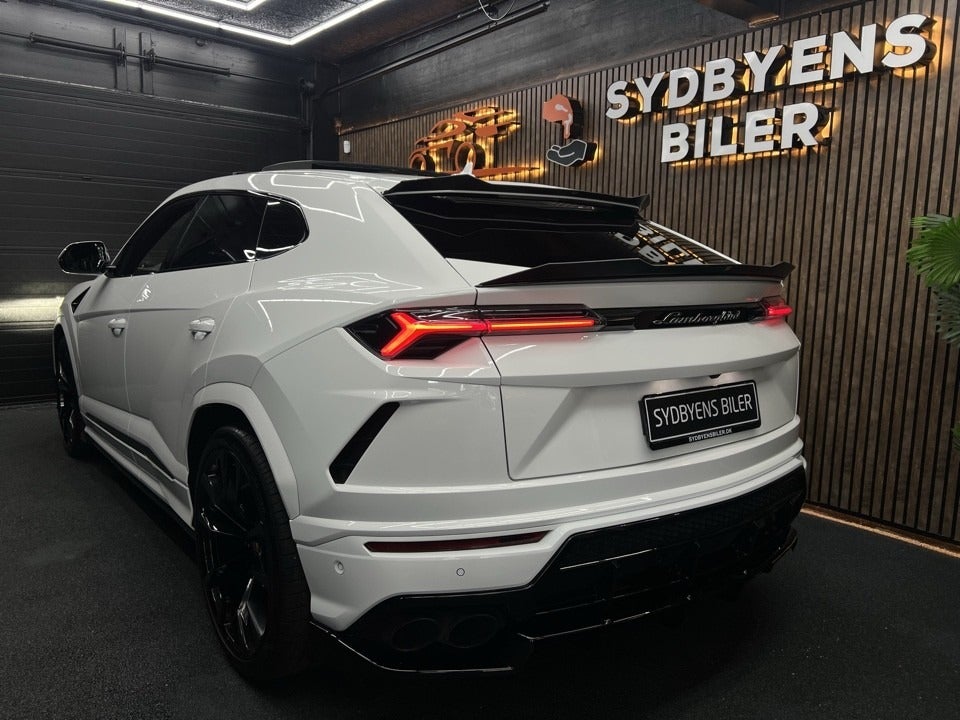 Lamborghini Urus 4,0  5d
