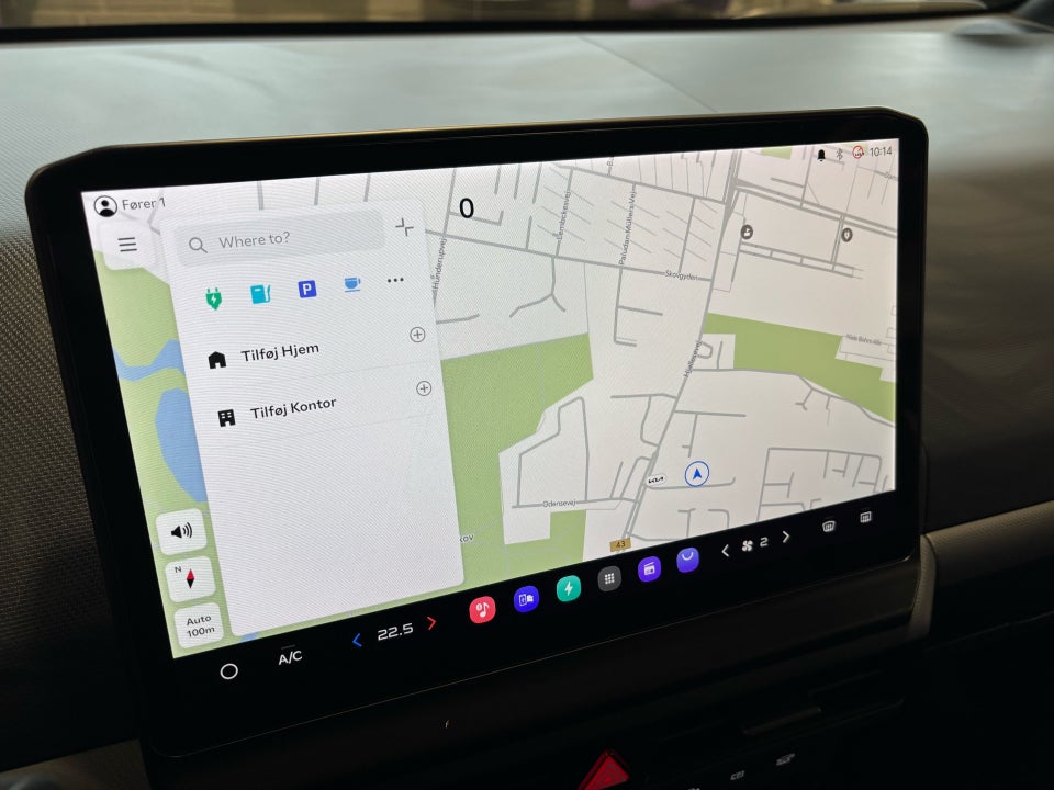 Kia PV5 51 Standard Range Upgrade 5d