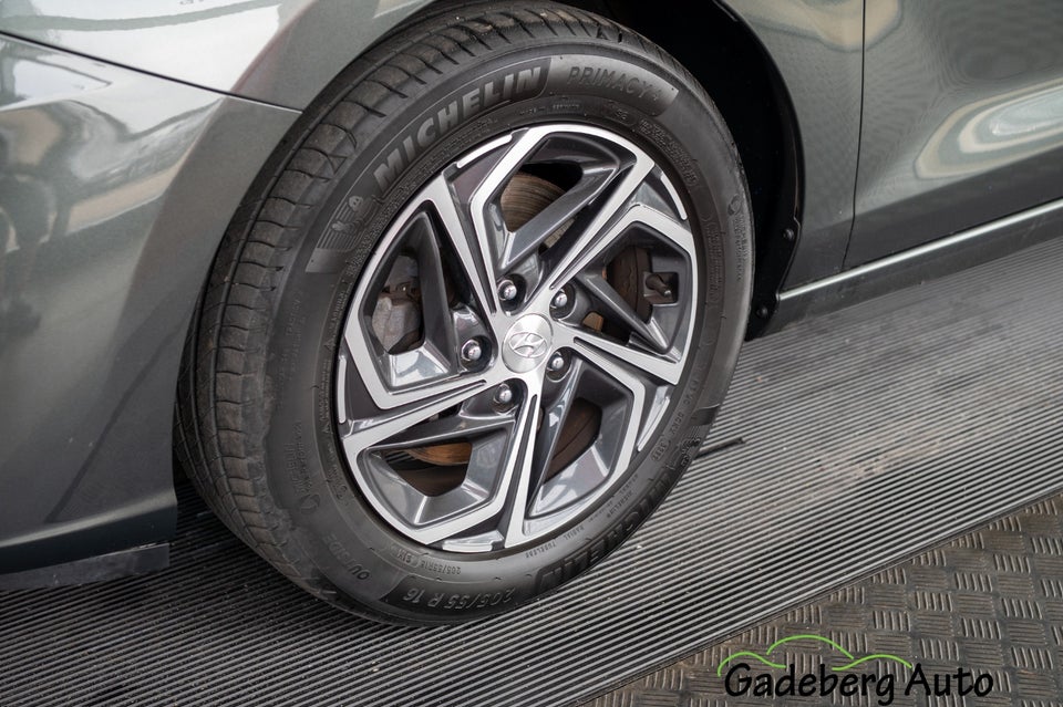 Hyundai i30 1,0 T-GDi Advanced stc. DCT 5d