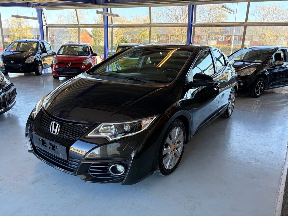 Honda Civic 1,6 i-DTEC Elegance 5d