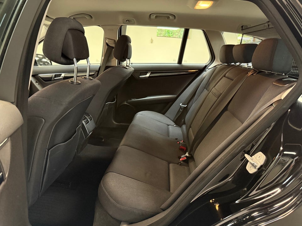 Mercedes C200 2,2 CDi Avantgarde stc. BE 5d