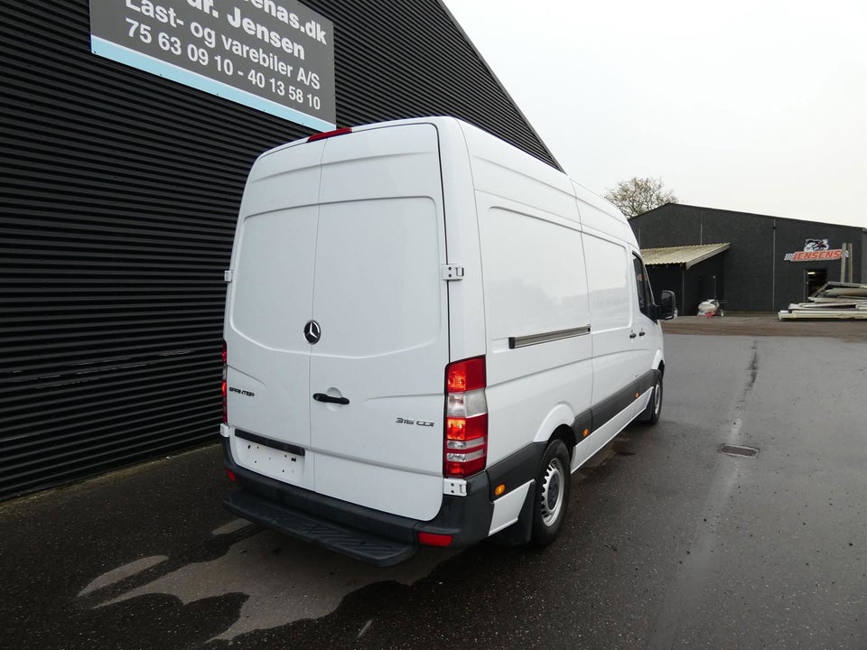 Mercedes Sprinter 316 2,2 CDi A2 Kassevogn RWD