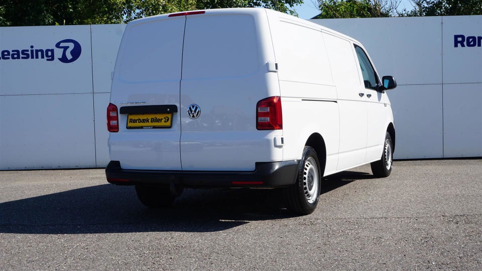 VW Transporter 2,0 TDi 114 Kassevogn lang BMT