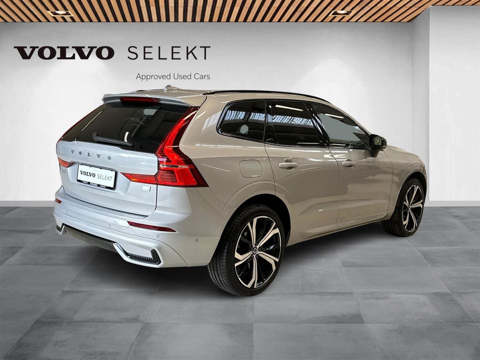 Volvo XC60 2,0 T6 ReCharge Ultimate Dark aut. AWD 5d