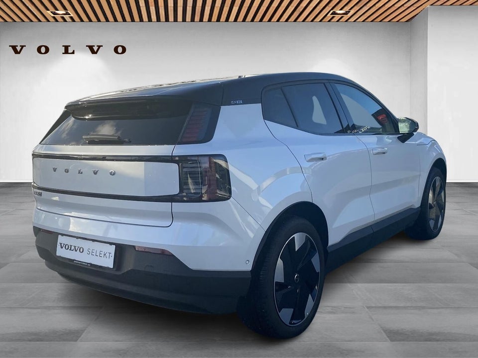 Volvo EX30 Extended Range Ultra 5d