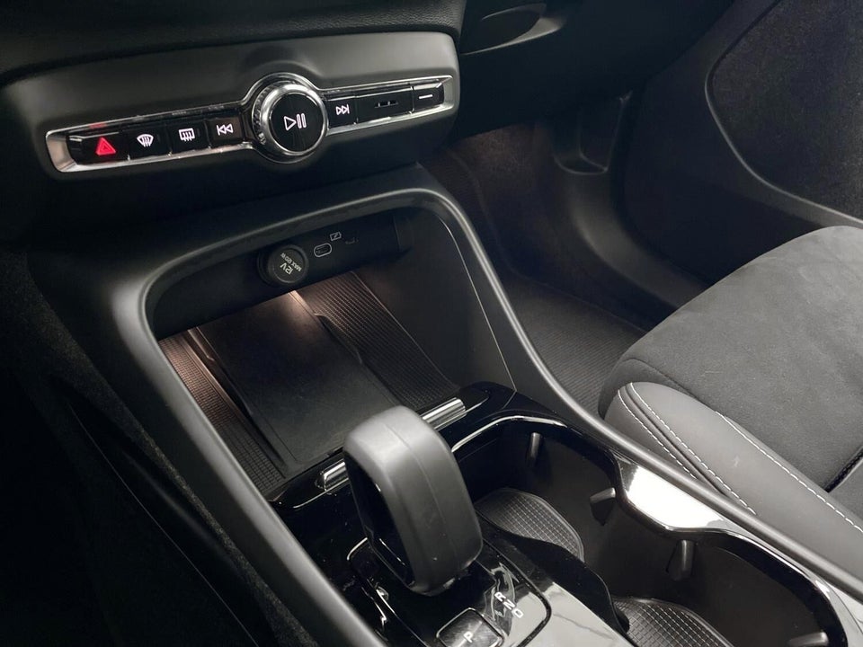 Volvo XC40 P8 ReCharge Twin Core 5d