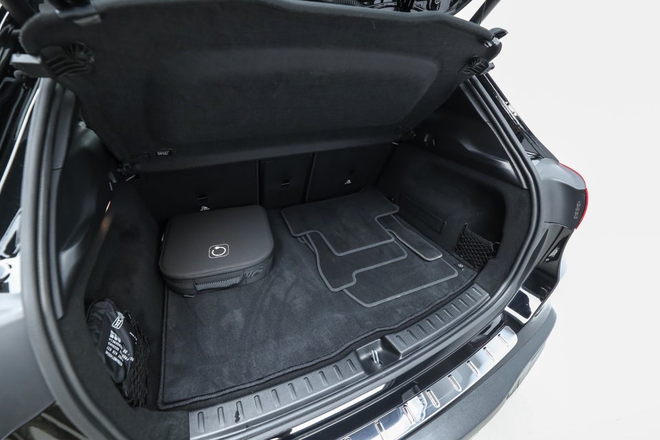 Mercedes EQA250+ AMG Advance 5d