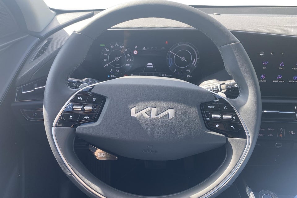 Kia Niro 64 EV Final Edition 5d