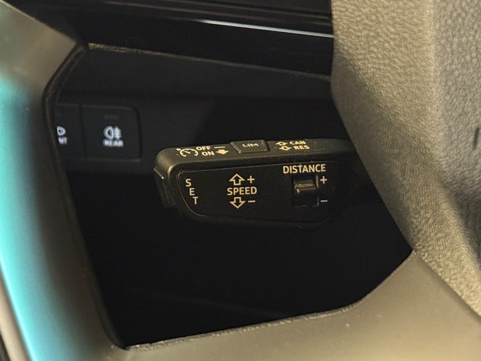 Audi Q4 e-tron 50 Attitude quattro 5d