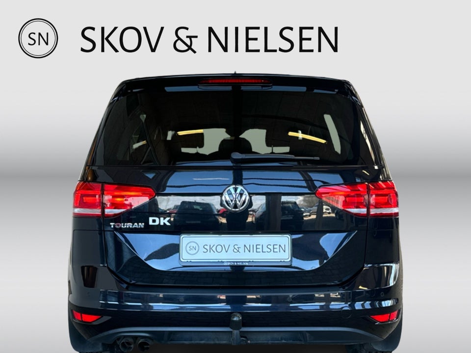 VW Touran 2,0 TDi 150 Highline DSG 7prs 5d