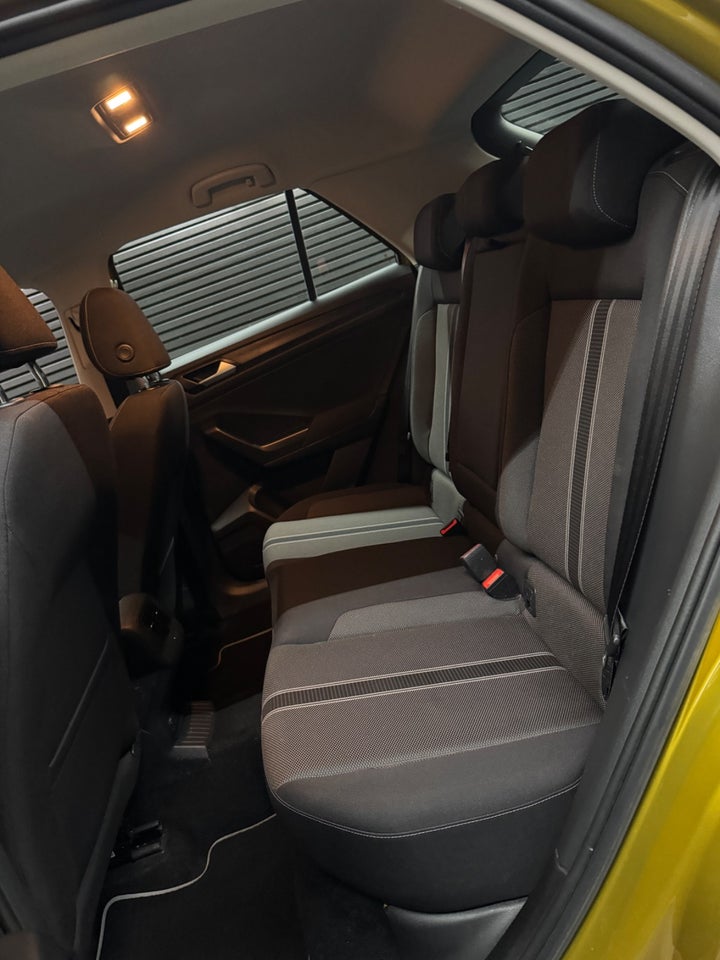 VW T-Roc 1,0 TSi 115 Style 5d