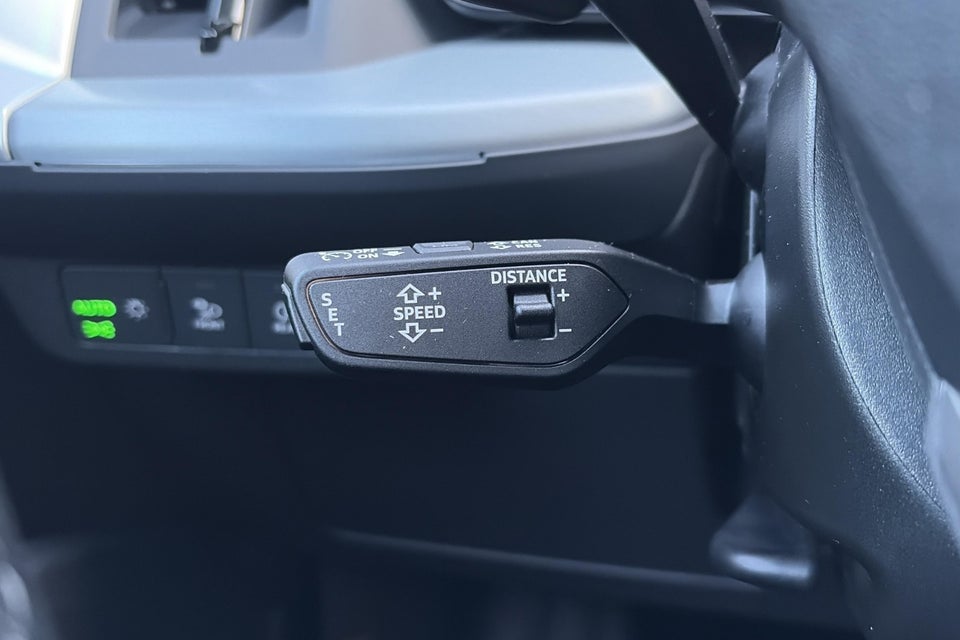 Audi Q4 e-tron performance 5d