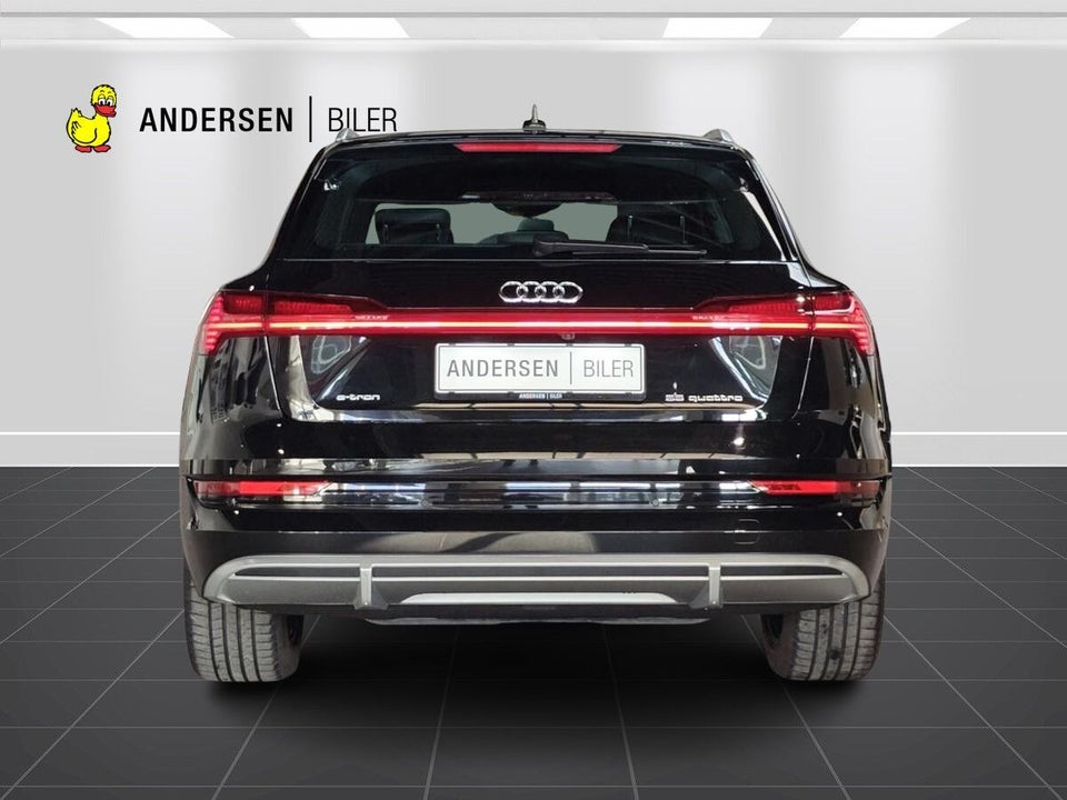 Audi e-tron 55 S-line quattro 5d