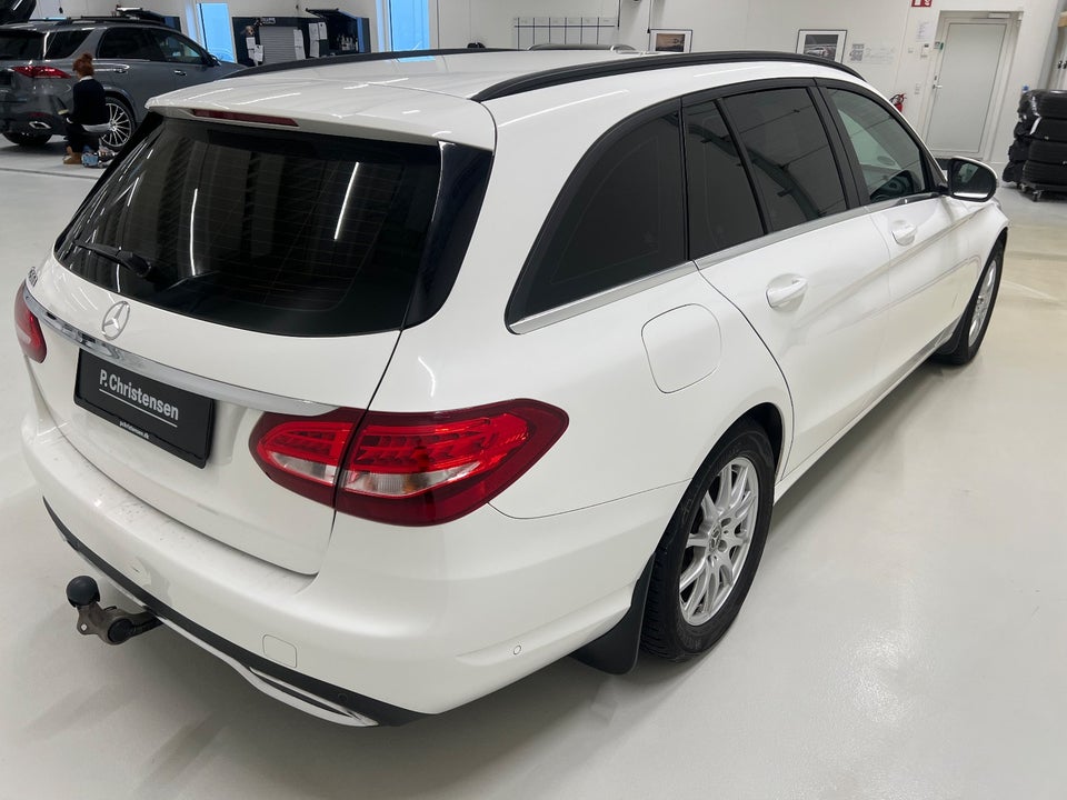 Mercedes C200 2,0 Business stc. aut. 5d