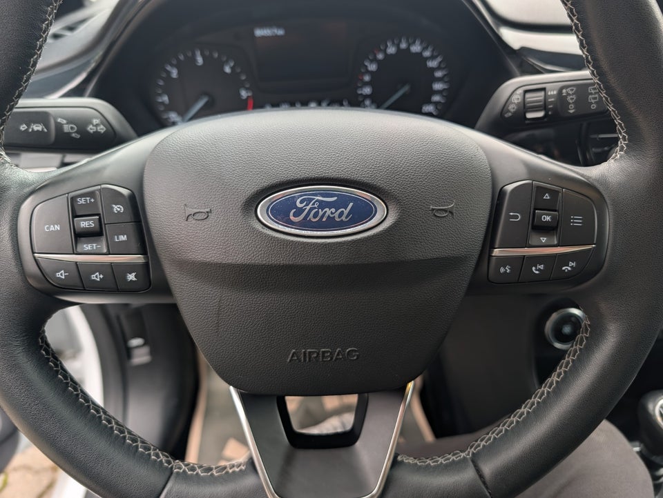 Ford Fiesta 1,5 TDCi 85 Titanium Van 5d