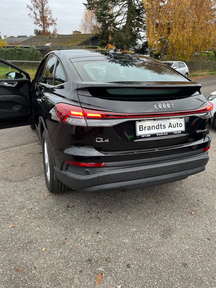 Audi Q4 e-tron 35 Attitude Sportback 5d