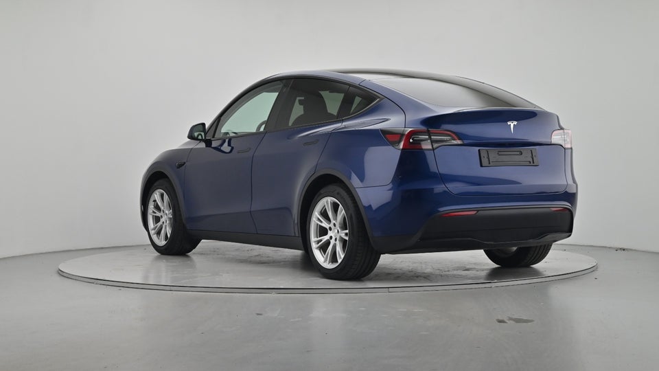 Tesla Model Y Long Range AWD 5d