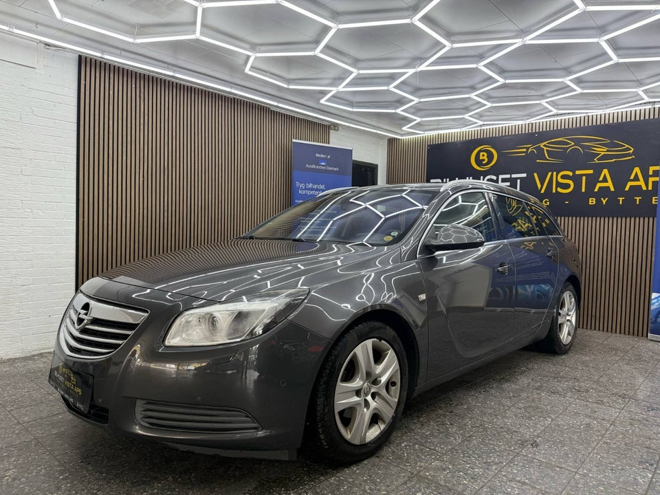 Opel Insignia 1,8 Edition Sports Tourer 5d