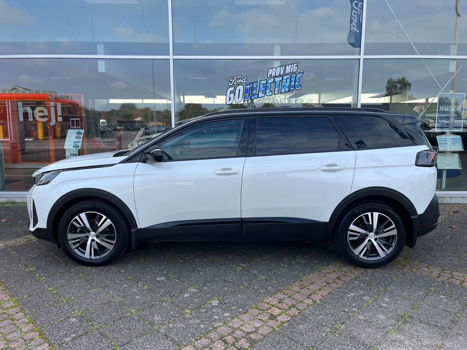 Peugeot 5008 1,2 PureTech 130 Allure Pack EAT8 7prs 5d