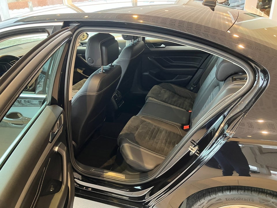 VW Passat 2,0 TDi 150 Elegance+ Pro DSG 4d