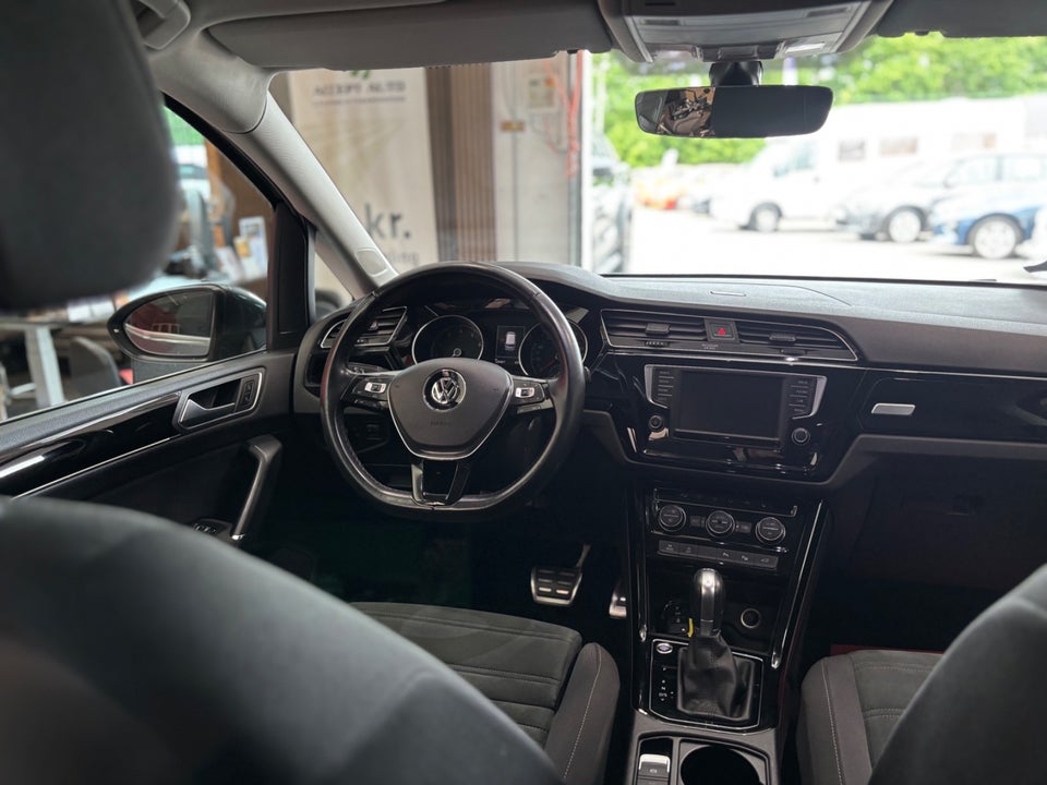 VW Touran 1,4 TSi 150 Highline DSG 7prs 5d