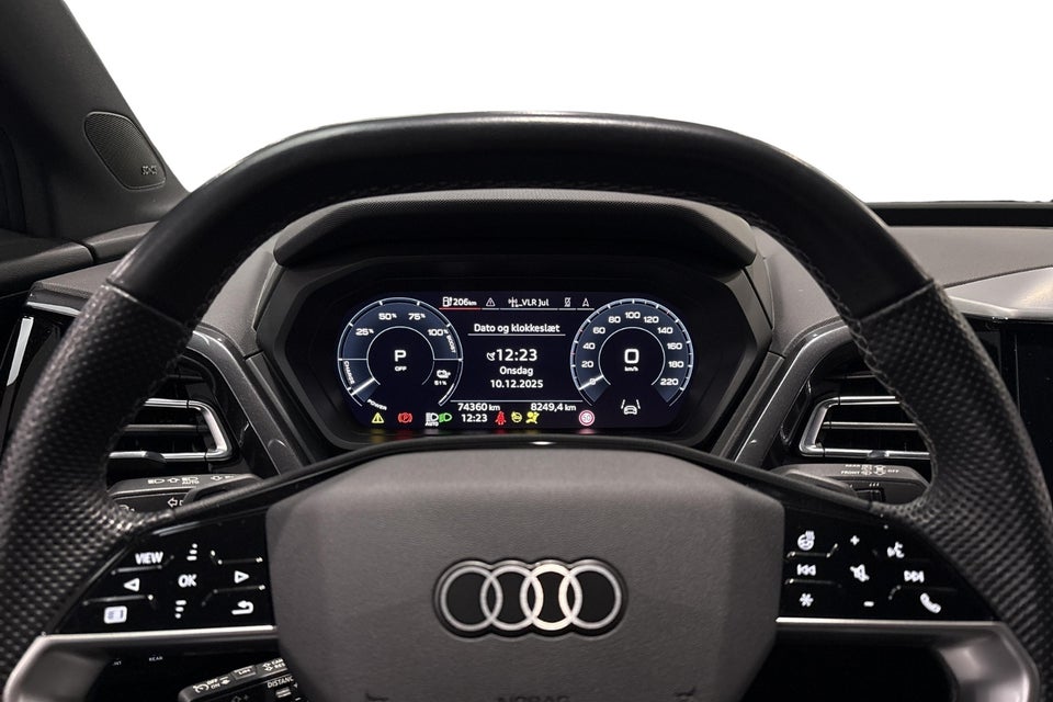 Audi Q4 e-tron 50 Attitude quattro 5d