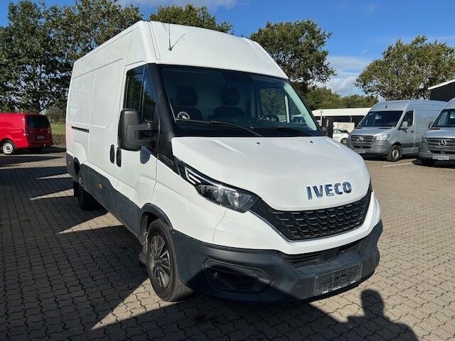Iveco Daily 3,0 35S21 12m³ Van AG8