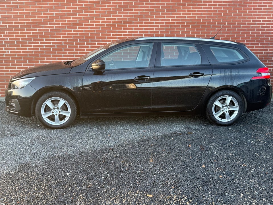 Peugeot 308 1,5 BlueHDi 130 Allure Business SW EAT8 5d