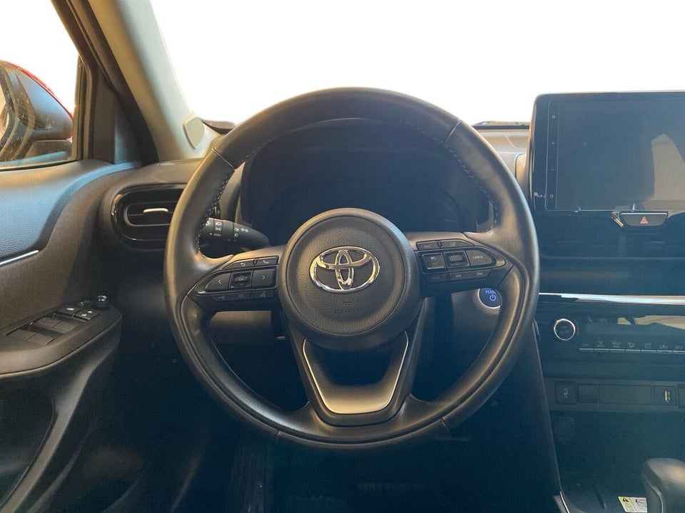Toyota Yaris Cross 1,5 Hybrid Active Tech e-CVT 5d