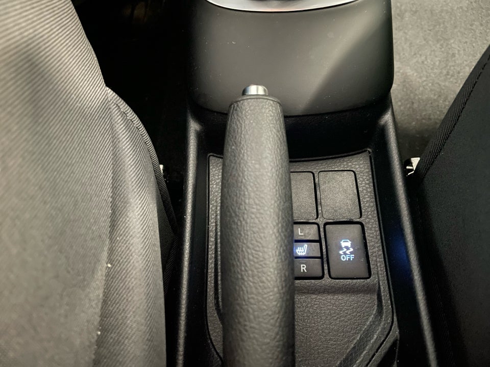 Toyota Yaris 1,0 VVT-i T2 5d