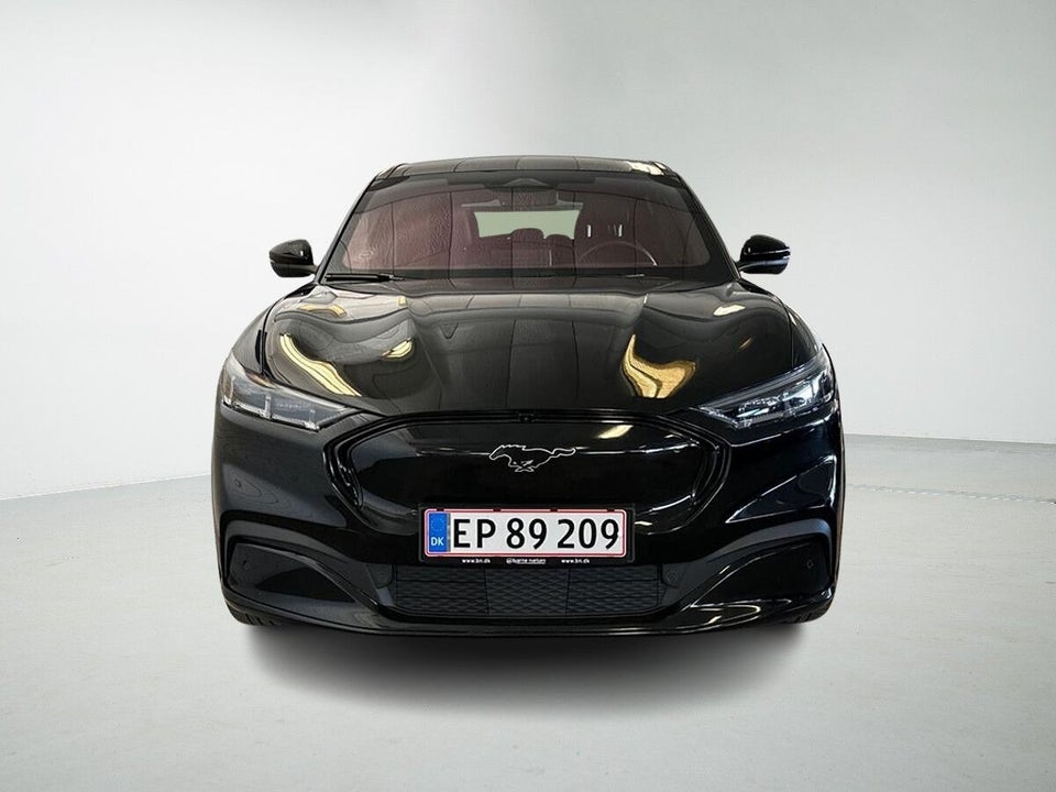 Ford Mustang Mach-E 88 Extended Range AWD 5d